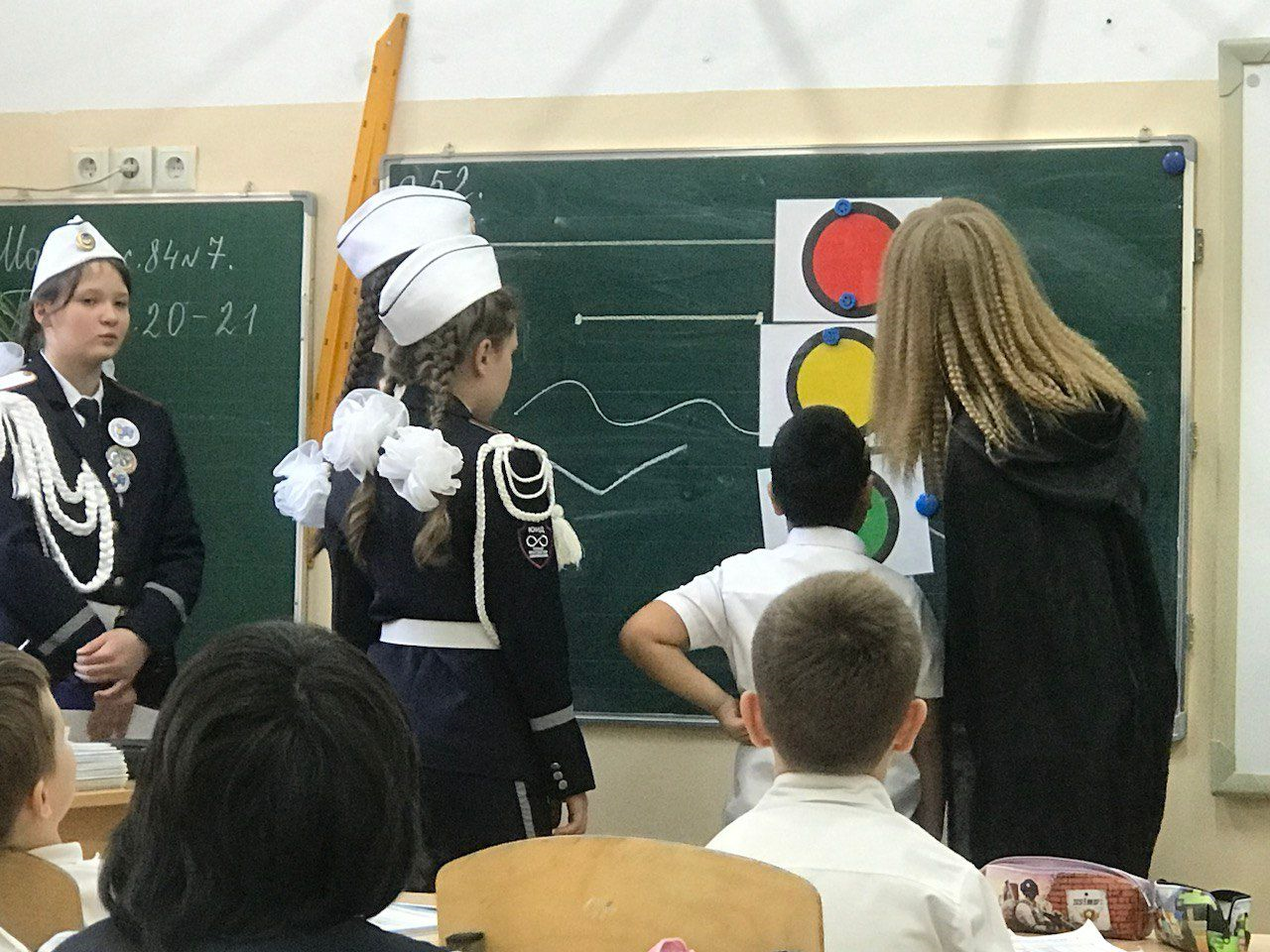 "Жаяу жүргіншілерге арнау"\"Посвящение в пешеходы"